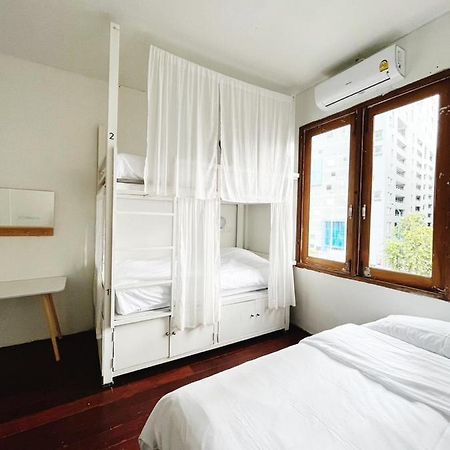 Rotinis Hostel Μπανγκόκ Εξωτερικό φωτογραφία