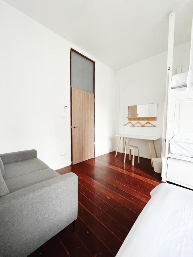Rotinis Hostel Μπανγκόκ Εξωτερικό φωτογραφία